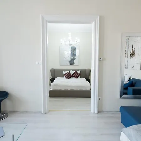 Appartement Budapesteasyflat Oktogon Lux *