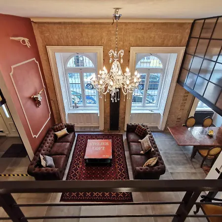 The Address Loft 22ppl Apartment
