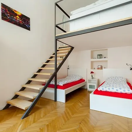 Rakoczi Apartment *