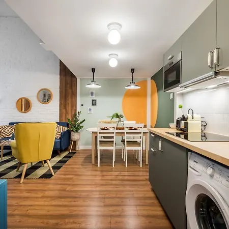Colorful Designer In The Heart Of * Budapest