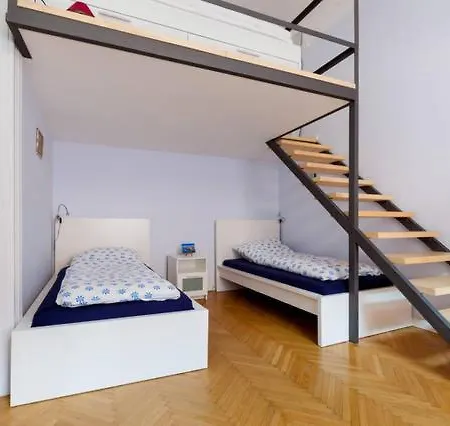 Rakoczi Apartment *