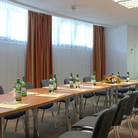 Отель Hotel Budapest 3*