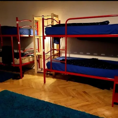 Vandrerhjem Lamis