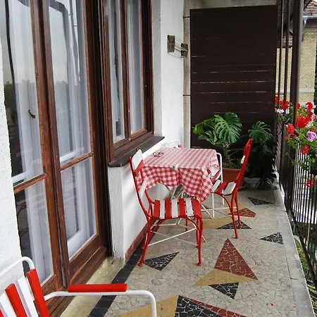 Bed and breakfast Gardonyi Vendeghaz 2*