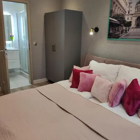 Bpstyle Prestige Exclusive Luxe Parking Breakfast Budapest