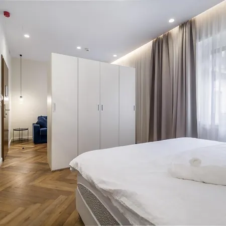 Eye- Boutique Suites, By Bqa