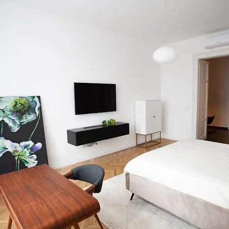 Daire Real Deluxe Next To Danube