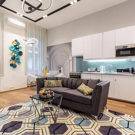Premium By Hi5-king Street's Luxury Budapest