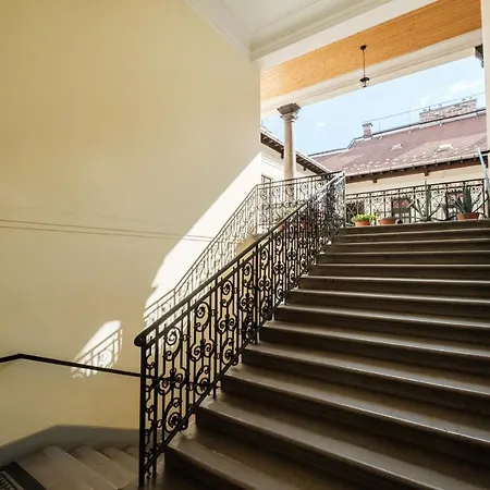 Apartman Andrassy Garden In Center Budapest