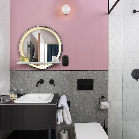 Alice Hotel 4*