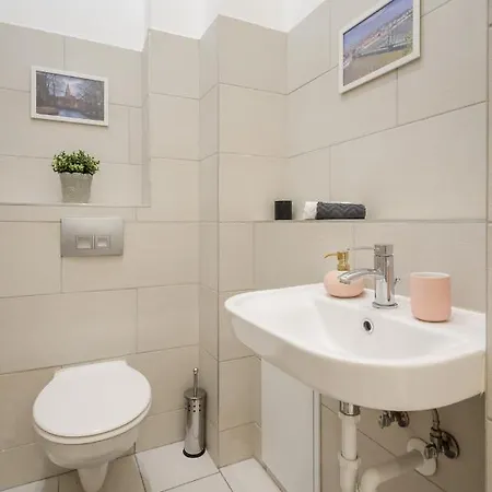 Real Vadasz Appartement *