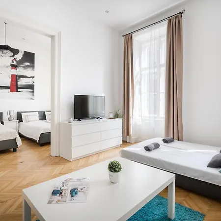 Appartement Real Vadasz *