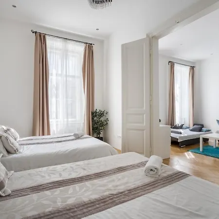 Real Vadasz Budapest