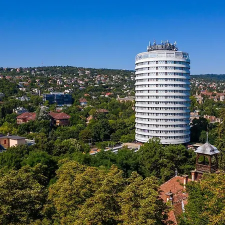 Hotel Budapest 3*