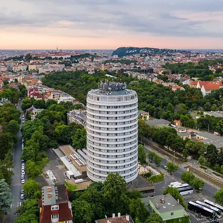 Hotel Budapest Отель
