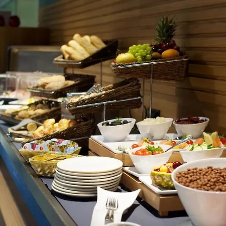 Vagabond Downtown Aparthotel 4*