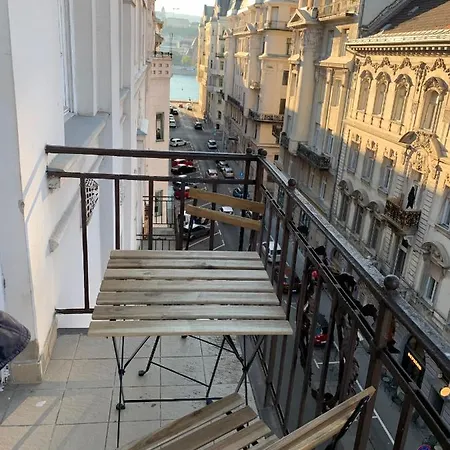 Real Zoltan Apartment