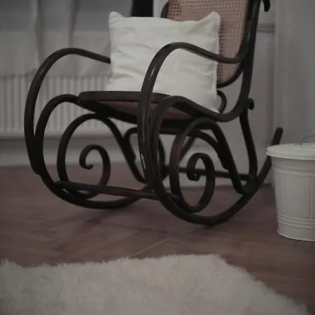 Hipster *