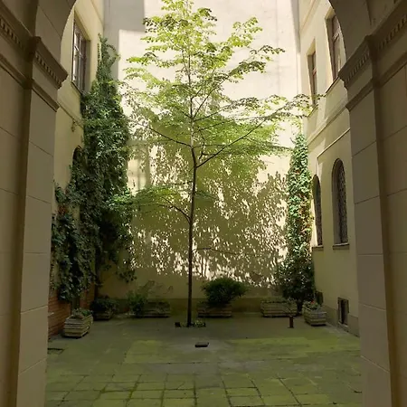 Urania Apartment