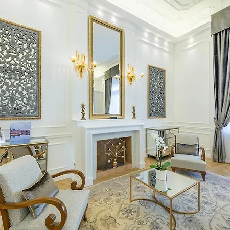 Appartement Bpr The Golden Astoria With Balcony And A/c *
