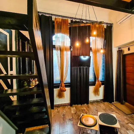 Rustic Flat With Perfect Location Apartment Budapest