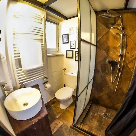 Rustic Flat With Perfect Location Apartment Budapest