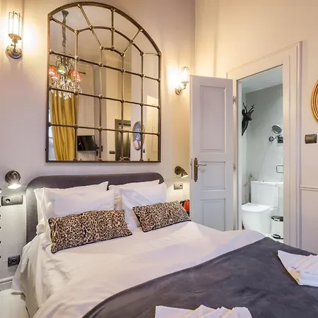 Bpr R20 With A/c Apartment Budapest