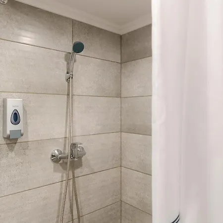 Bartok Hotel apartamentowy *