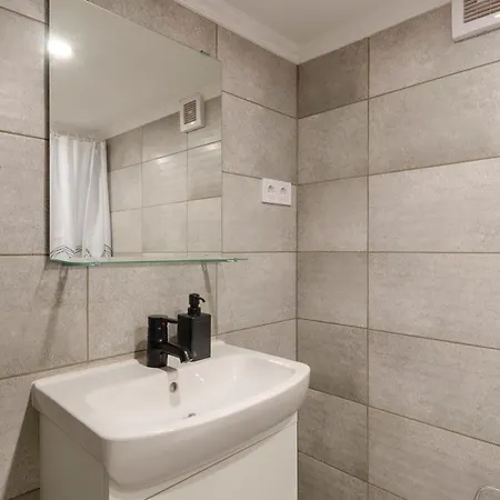 Bartok Hotel apartamentowy *