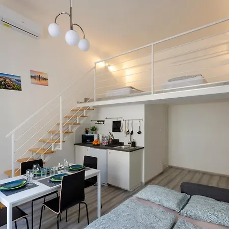 Hotel apartamentowy Bartok *