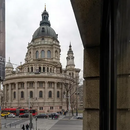 Apartment Panorama View Of Basilica