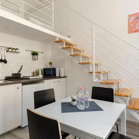 Hotel apartamentowy Bartok