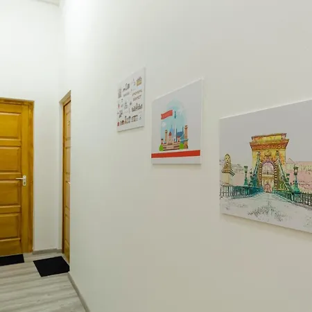 Hotel apartamentowy Bartok