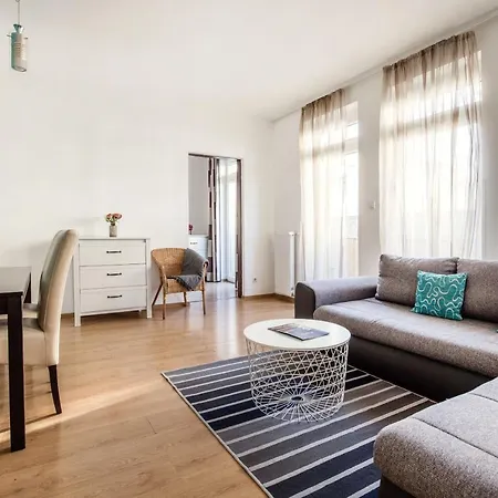 Grand Penthouse Apartman *