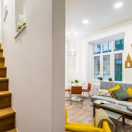 Orangehomes Klauzal Apartment Budapest