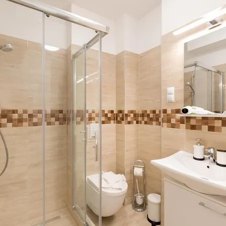 Downtown Residences Leo - Ac, Elevator, Terrace *