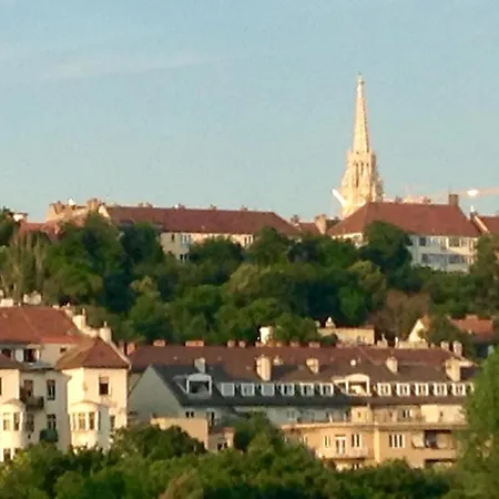 Logod Panorama Budapest