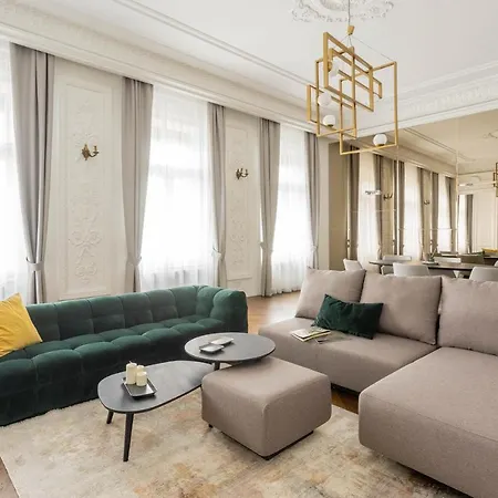 Riverside Apartment Budapest