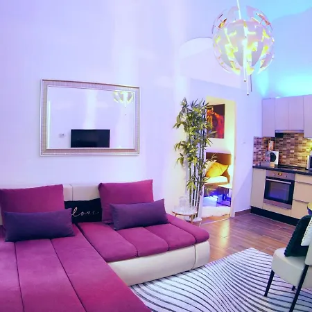 Dolce Vita Supremier Apartment *