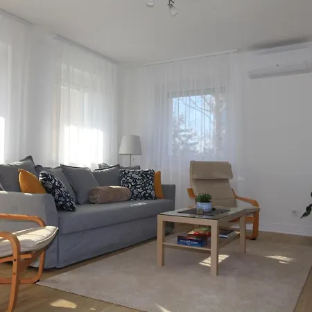 Apartment Paskal-lux With Free Parking And Air Conditioner *