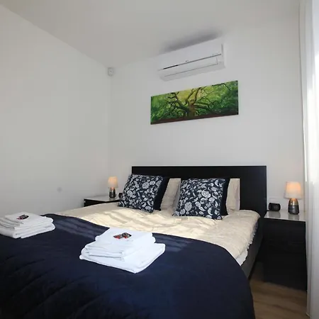 Paskal-lux With Free Parking And Air Conditioner