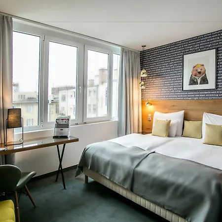 Roombach Center Budapeste