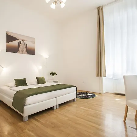 Baross - Hotel