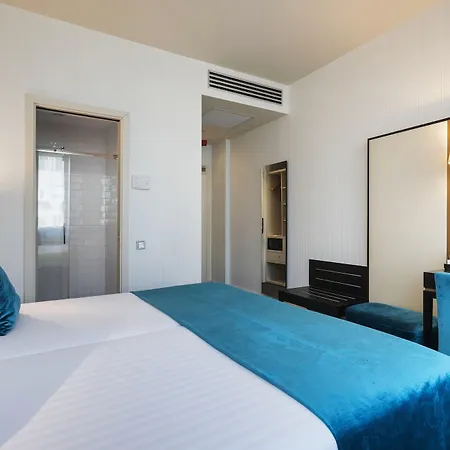Hotel Eurostars Danube 4*