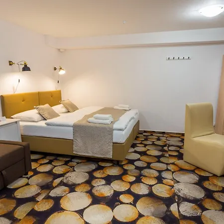 Grand Jules - Boat 3*