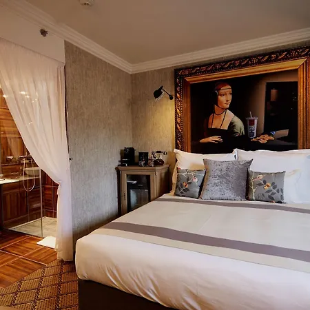 Hotel Mystery