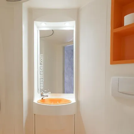 Easyhotel Oktogon Budapeşte