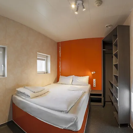 Otel Easyhotel Oktogon