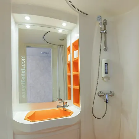 Easyhotel Oktogon Budapeşte