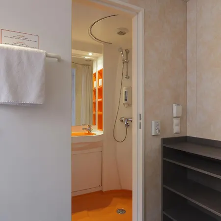 Easyhotel Oktogon Otel